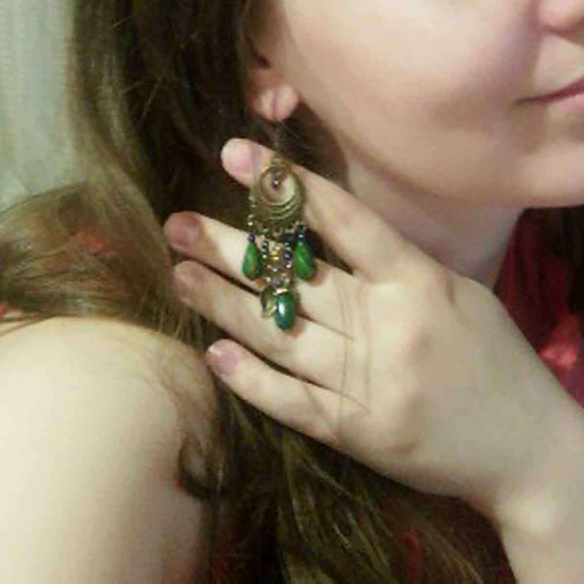 Wholesale Vintage Ethnic Tassel Leaf Alloy Earrings